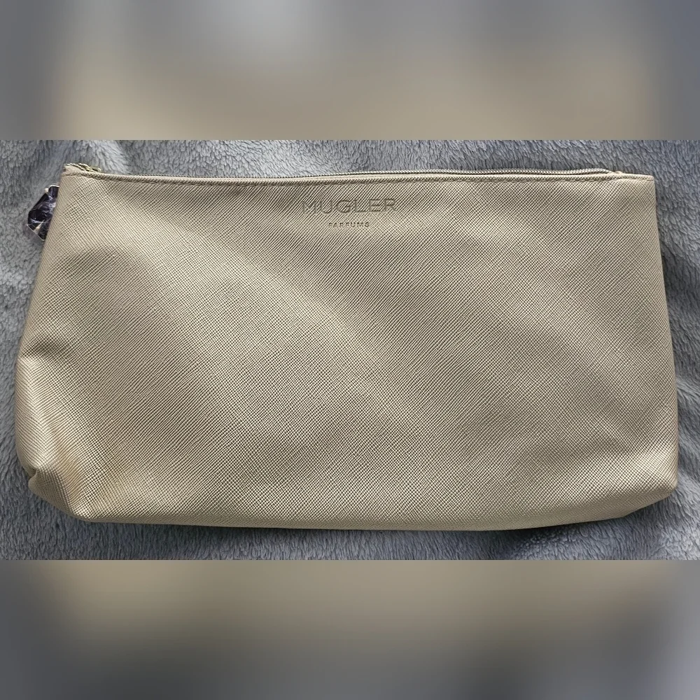 Lot of 4 Cosmetic Pouches/Toiletry Pouches/Travel Pouches